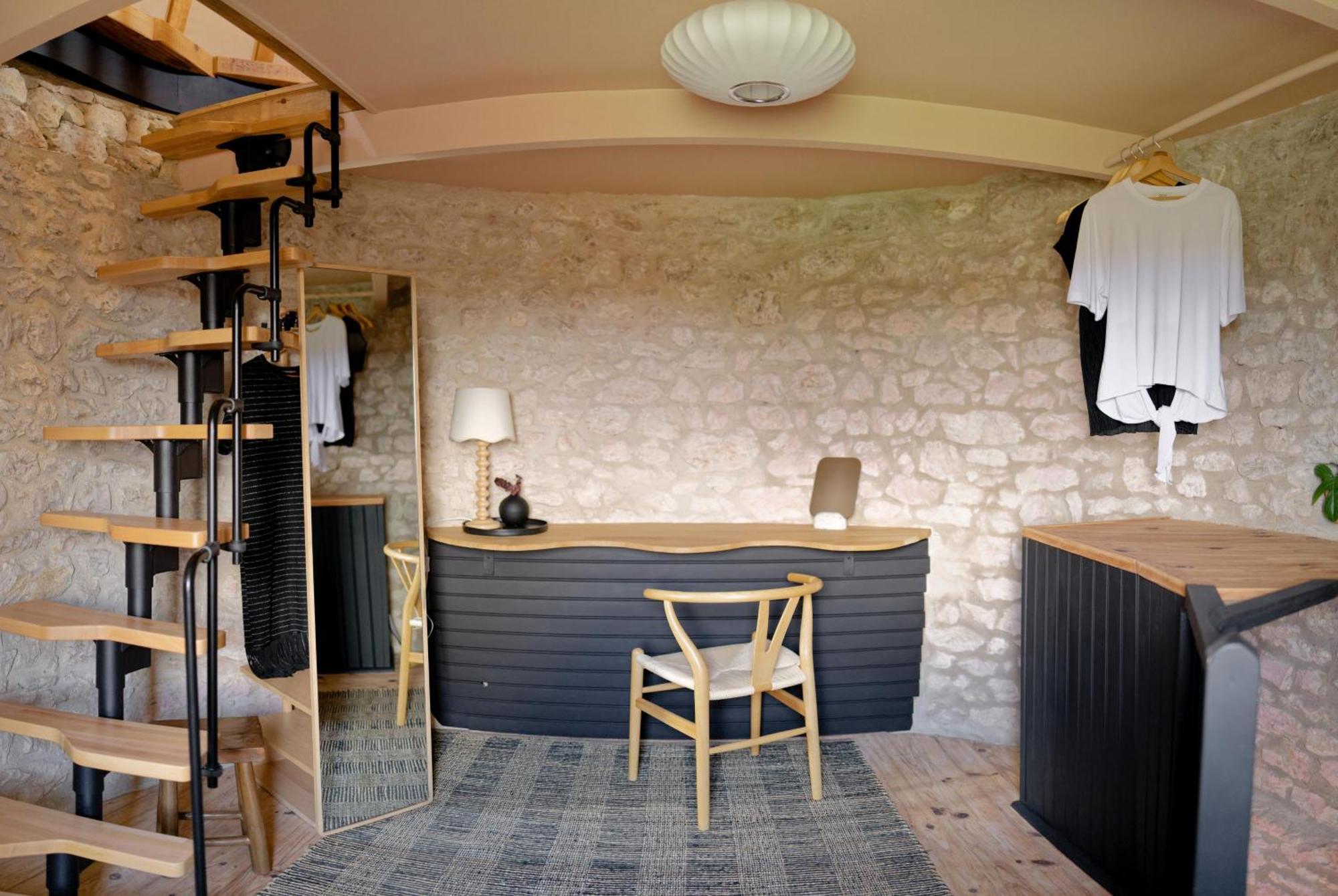 Enchanting Windmill Retreat Loubes-Bernac Экстерьер фото
