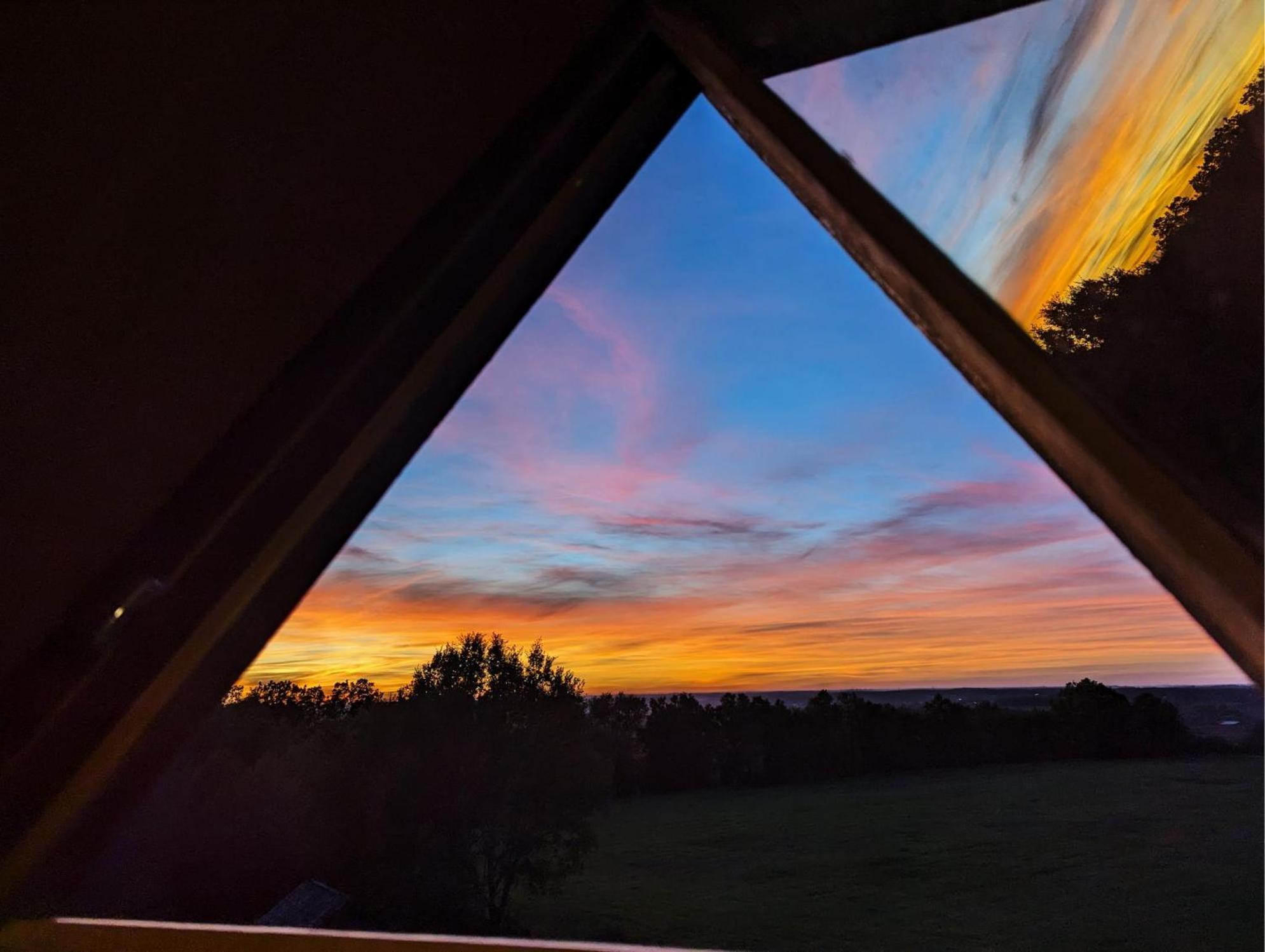 Enchanting Windmill Retreat Loubes-Bernac Экстерьер фото